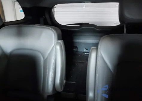 2014 Hyundai Santa Fe Limited z USA, uszkodzony, nr VIN KM8SR4HF9EU057579